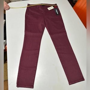 True Religion Burgundy Jennie Curvy Legging Large